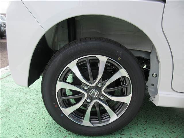 ホンダ Ｎ　ＢＯＸ カスタム ６６０ ４ＷＤ R8年 (東北) 99