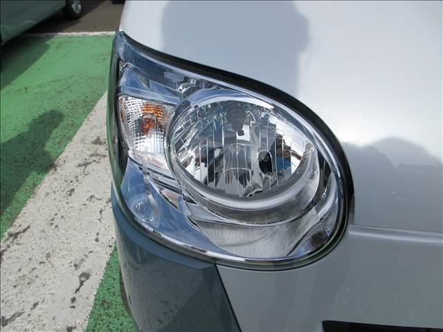 ダイハツ ムーヴ　キャンバス ６６０ ストライプス Ｘ R8年 (東北) 99