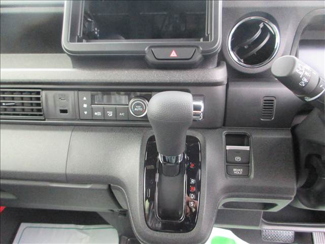 ホンダ Ｎ　ＢＯＸ カスタム ６６０ ４ＷＤ R8年 (東北) 99