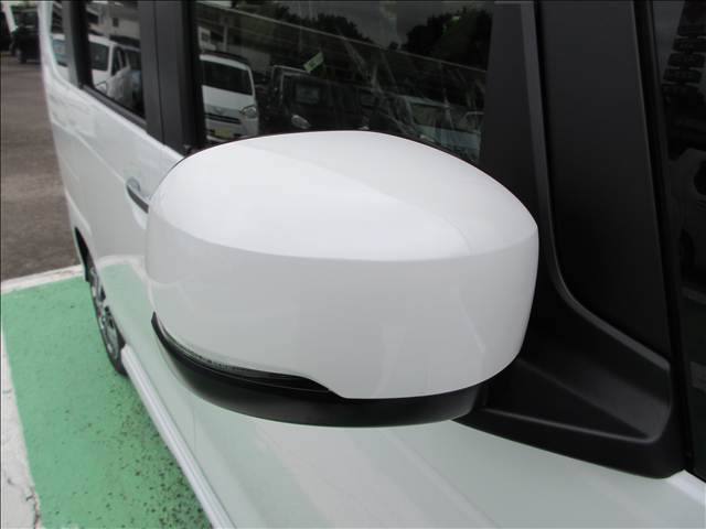 ホンダ Ｎ　ＢＯＸ カスタム ６６０ ４ＷＤ R7年 (東北) 99
