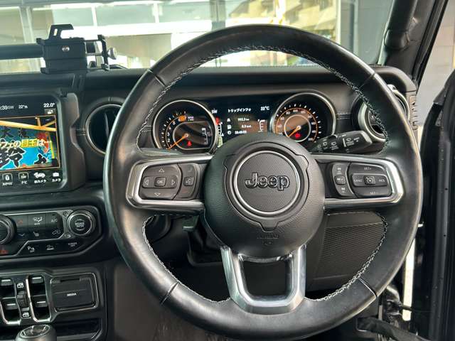 ジープ ラングラー　アンリミテッド アンリミテッド サハラ ２．０Ｌ ４ＷＤ R5年 (東北) 99