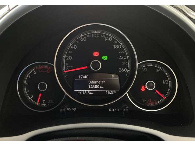 フォルクスワーゲン ザ　ビートル Ｒライン　マイスター R1年 (東北) 99