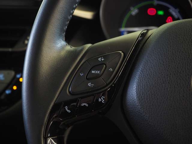トヨタ Ｃ−ＨＲ ハイブリッド １．８ Ｇ モード ネロ セーフティ プラス R3年 (東北) 99