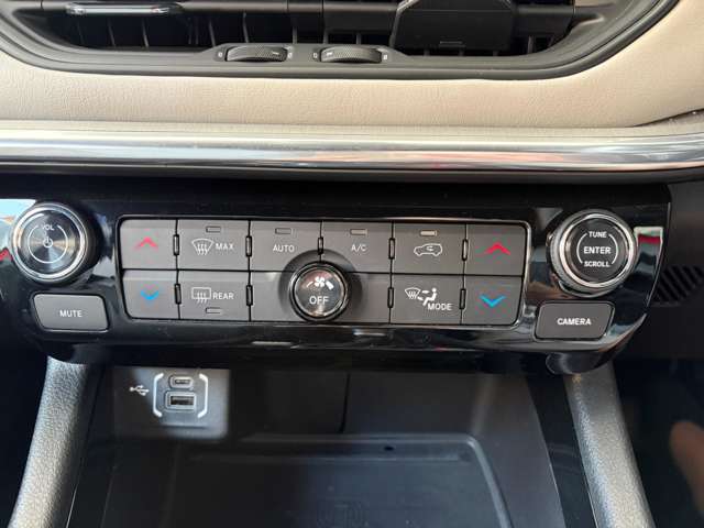 ジープ コンパス リミテッド ４ＷＤ R7年 (東北) 99