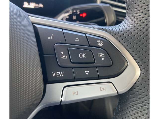 フォルクスワーゲン ティグアン ＴＤＩ ４モーション Ｒライン ディーゼルターボ ４ＷＤ R7年 (東北) 99