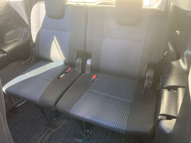 トヨタ ヴォクシー ２．０ ＺＳ 煌ＩＩ H28年 (東北) 99
