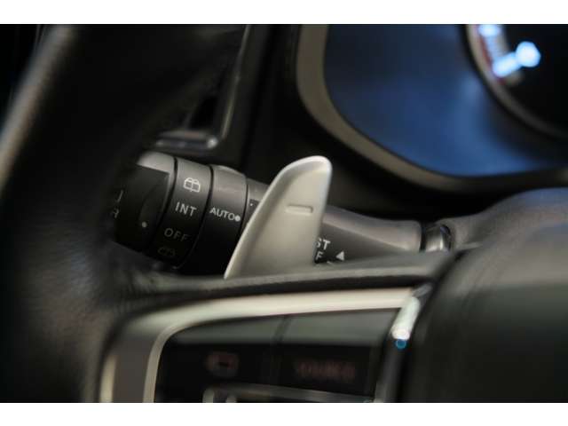 三菱 デリカ　Ｄ：５ ２．２ Ｐ ディーゼルターボ ４ＷＤ R4年 (東北) 99