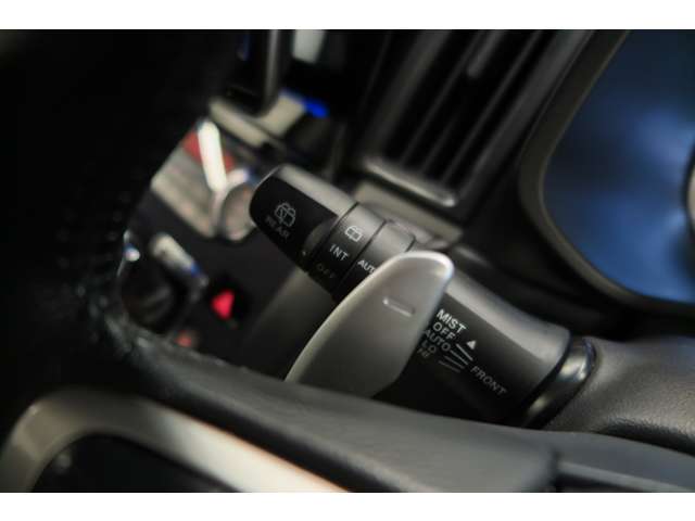 三菱 デリカ　Ｄ：５ ２．２ Ｐ ディーゼルターボ ４ＷＤ R4年 (東北) 99