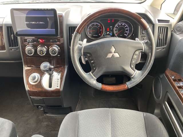 三菱 デリカ　Ｄ：５ ２．２ Ｄ パワーパッケージ ディーゼルターボ ４ＷＤ H28年 (東北) 99