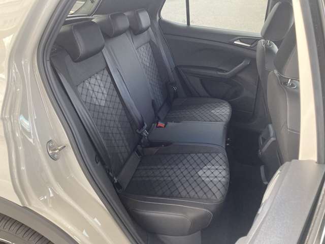 フォルクスワーゲン Ｔ－ＣＲＯＳＳ ＴＳＩ Ｒライン R7年 (東北) 99