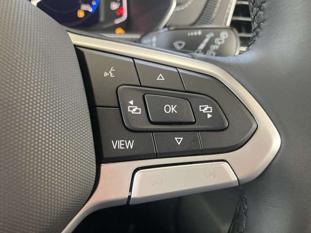 フォルクスワーゲン Ｔ－ＣＲＯＳＳ ＴＳＩ Ｒライン R7年 (東北) 99