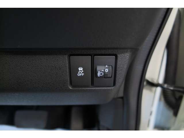ホンダ Ｎ　ＢＯＸ カスタム ６６０ ターボ R6年 (東北) 99