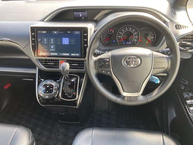 トヨタ ヴォクシー ２．０ ＺＳ 煌 H30年 (東北) 99