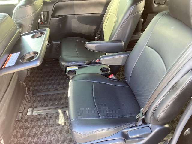 トヨタ ヴォクシー ２．０ ＺＳ 煌 H30年 (東北) 99