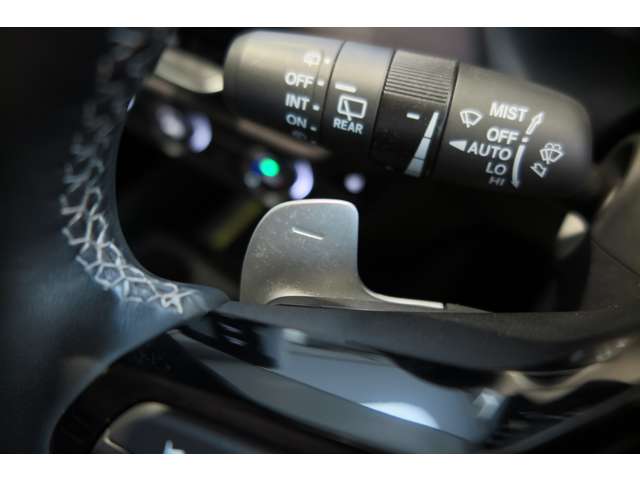 ホンダ ＺＲ－Ｖ ２．０ Ｅ：ＨＥＶ Ｚ ４ＷＤ R6年 (東北) 99