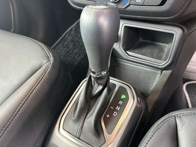 ジープ レネゲード リミテッド R4年 (東北) 99