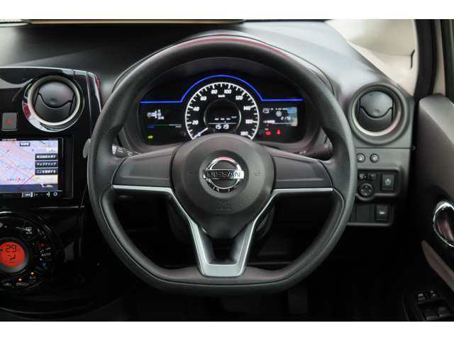 日産 ノート １．２ Ｅ－ＰＯＷＥＲ Ｘ H28年 (東北) 99