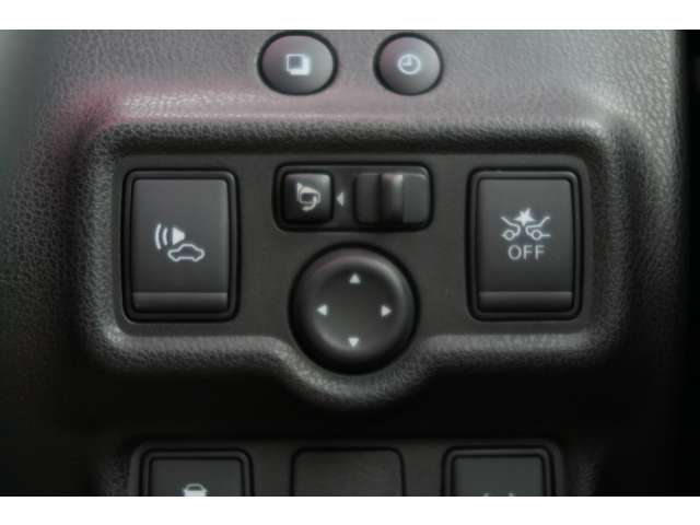日産 ノート １．２ Ｅ－ＰＯＷＥＲ Ｘ H28年 (東北) 99