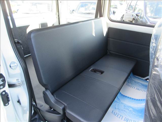 ダイハツ ハイゼットカーゴ ６６０ スペシャル ４ＷＤ R8年 (東北) 99