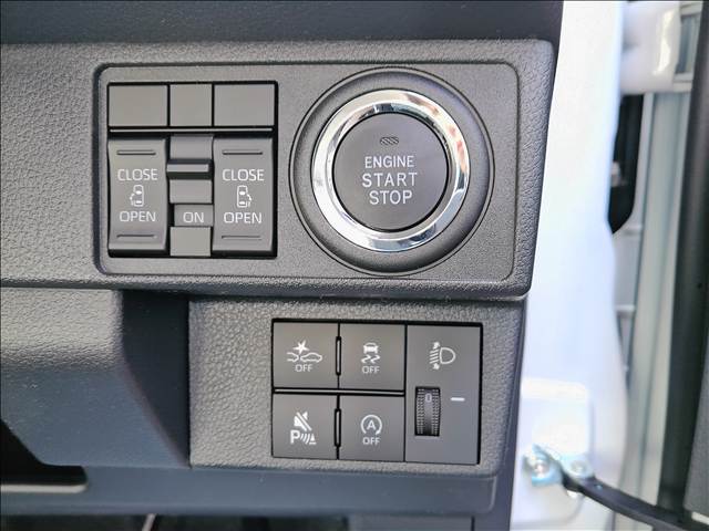 ダイハツ ムーヴ　キャンバス ６６０ ストライプス Ｘ R8年 (東北) 99