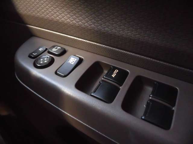 スズキ アルトラパン ６６０ ショコラ Ｇ H25年 (東海) 99
