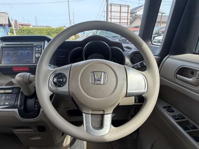 ホンダ Ｎ　ＢＯＸ ６６０ カスタムＧ Ｌパッケージ H24年 (東海) 99