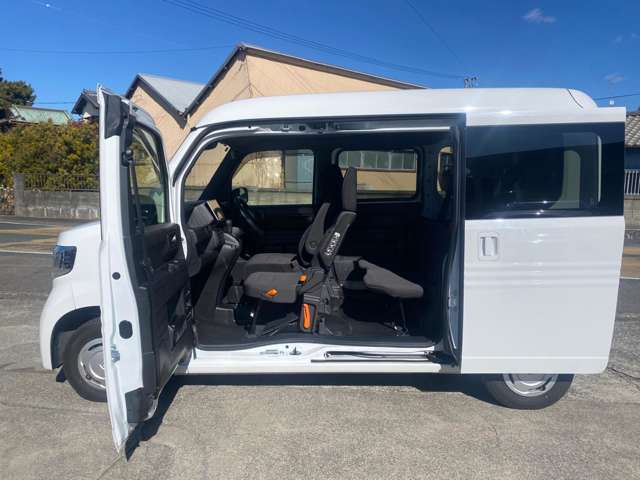 ホンダ Ｎ−ＶＡＮ ６６０ Ｌ R5年 (東海) 99
