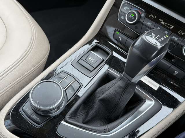 ＢＭＷ ２シリーズアクティブツアラー ２１８Ｄ セレクション ディーゼルターボ H29年 (東海) 99