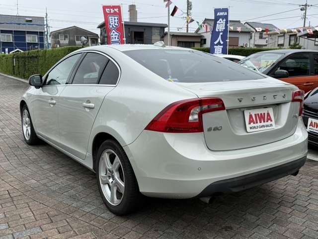 ボルボ Ｓ６０ ＤＲＩＶＥ H23年 (東海) 99