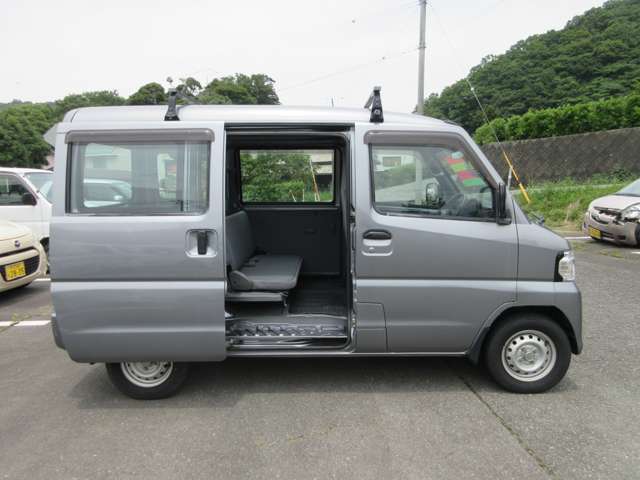 日産 ＮＶ１００クリッパー ６６０ ＤＸ H25年 (東海) 99