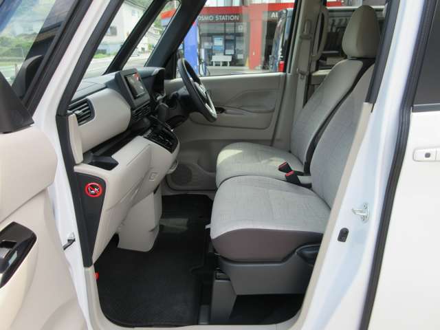 日産 ルークス ６６０ Ｘ R4年 (東海) 99