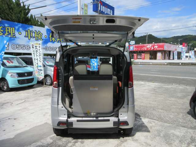 スズキ スペーシア ６６０ Ｇ ウィズ 車イス移動車 リアシート付 H26年 (東海) 99