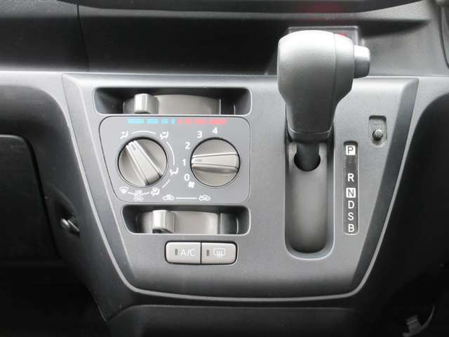 ダイハツ ミラ　イース ６６０ Ｌ ＳＡＩＩＩ R3年 (東海) 99