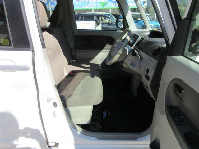 ダイハツ タント ６６０ Ｌ ＳＡＩＩＩ H30年 (東海) 99