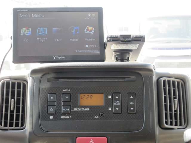 三菱 ミニキャブバン ６６０ ブラボー ターボ ハイルーフ ４ＷＤ H27年 (東海) 99