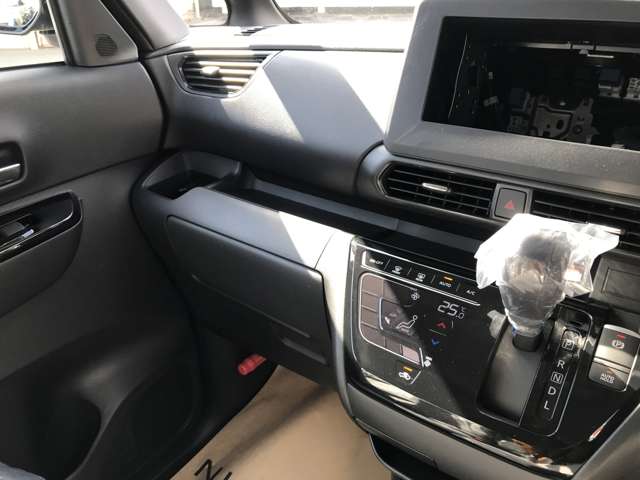 日産 ルークス ６６０ ハイウェイスターＸ プロパイロット エディション R7年 (東海) 99