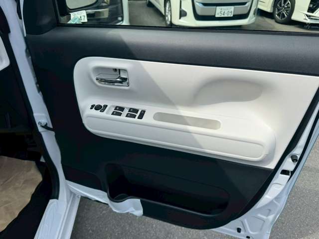 ダイハツ ムーヴ　キャンバス ６６０ ストライプス Ｇ R8年 (東海) 99