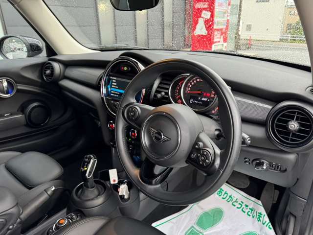 ミニ ミニ クーパーＤ ３ドア ＤＣＴ R3年 (東海) 99
