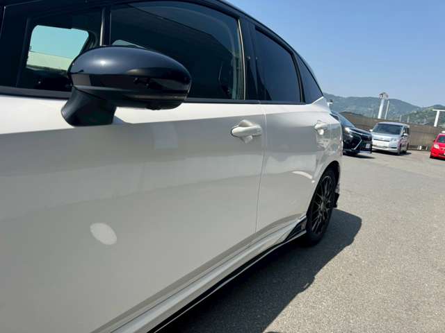 日産 ノートオーラ １．２ Ｇ R4年 (東海) 99