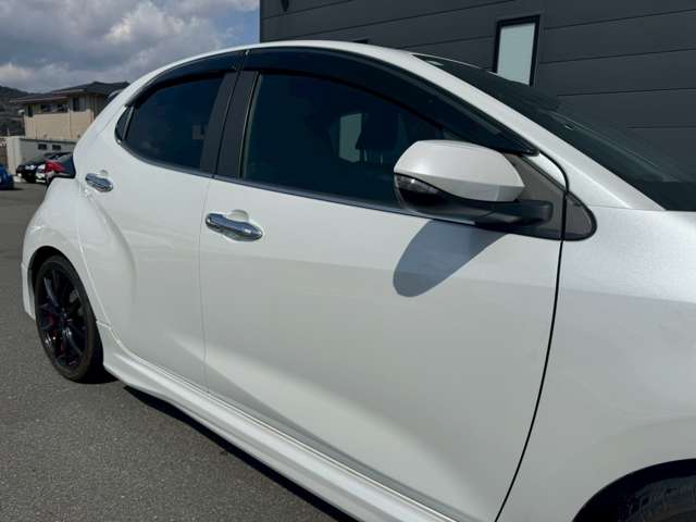 トヨタ ヤリス １．５ Ｚ R5年 (東海) 99