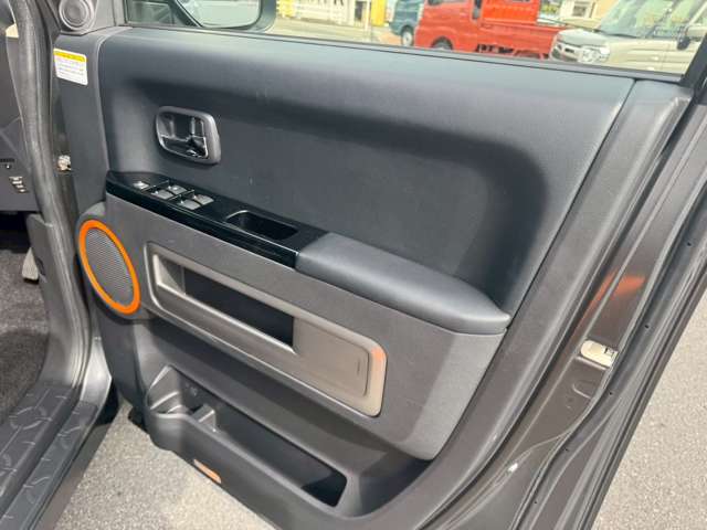 三菱 デリカ　Ｄ：５ ２．２ アクティブギア ディーゼルターボ ４ＷＤ H29年 (東海) 99