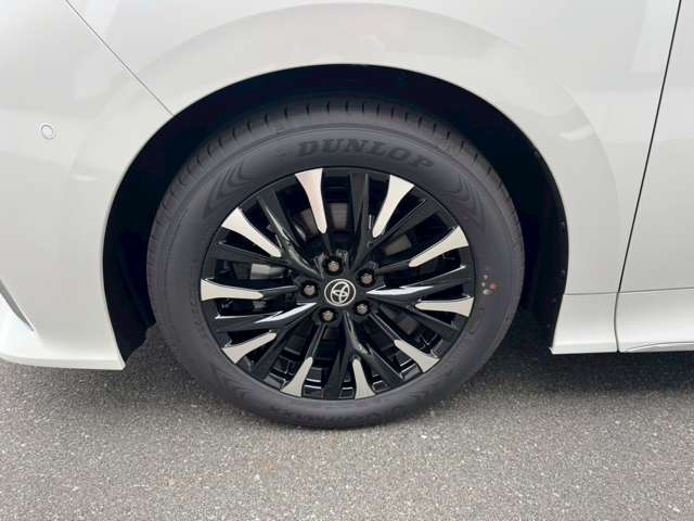 トヨタ アルファード　ハイブリッド ハイブリッド ２．５ スペーシャス ラウンジ Ｅ－ＦＯＵＲ ４ＷＤ R7年 (東海) 99