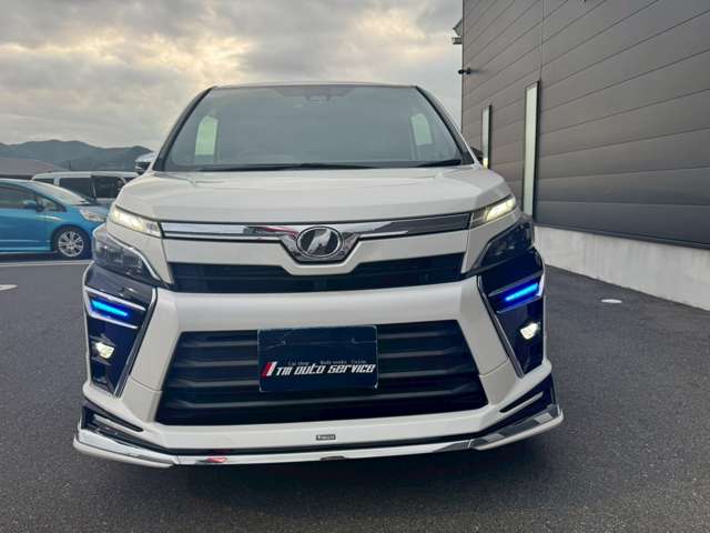 トヨタ ヴォクシー ２．０ ＺＳ 煌 H29年 (東海) 99