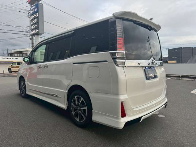 トヨタ ヴォクシー ２．０ ＺＳ 煌 H29年 (東海) 99