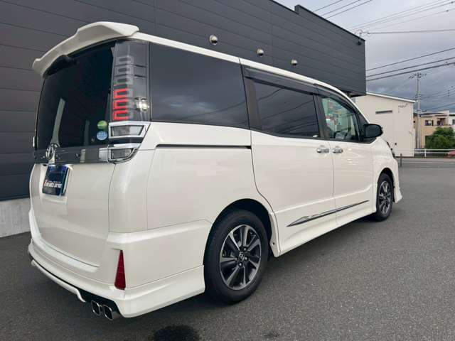 トヨタ ヴォクシー ２．０ ＺＳ 煌 H29年 (東海) 99