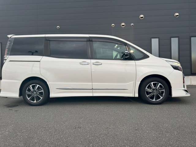トヨタ ヴォクシー ２．０ ＺＳ 煌 H29年 (東海) 99