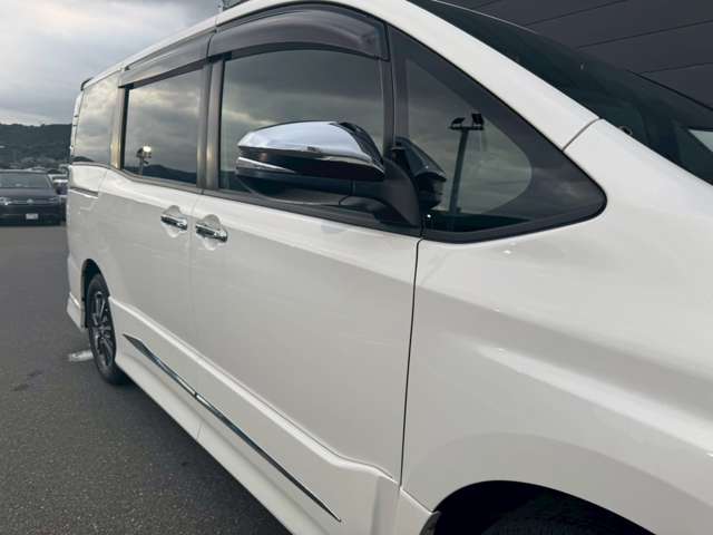 トヨタ ヴォクシー ２．０ ＺＳ 煌 H29年 (東海) 99