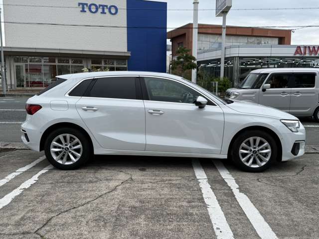 アウディ Ａ３　スポーツバック ３０　ＴＦＳＩ R3年 (東海) 99