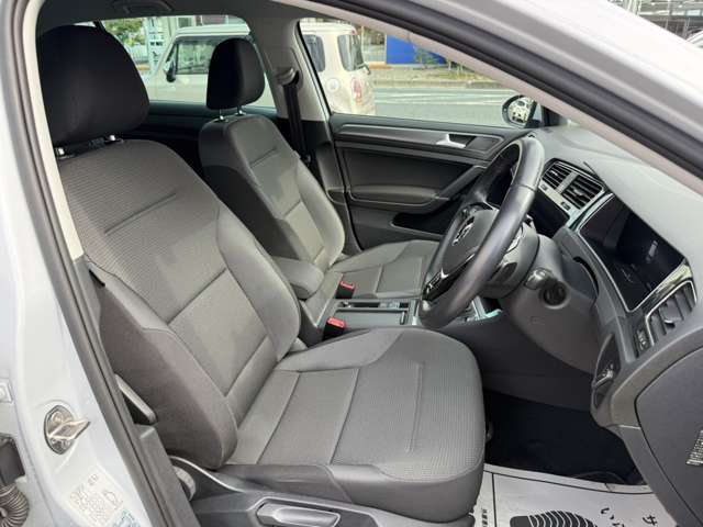 フォルクスワーゲン ゴルフ ＴＳＩ　コンフォートライン　テックエディション H30年 (東海) 99