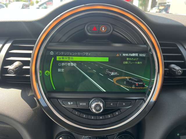 ミニ ミニ クーパー ５ドア ＤＣＴ R1年 (東海) 99
